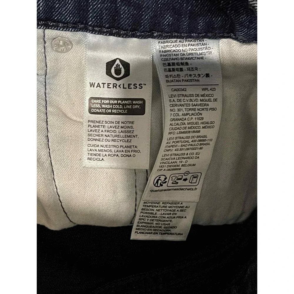 Levis brand levi